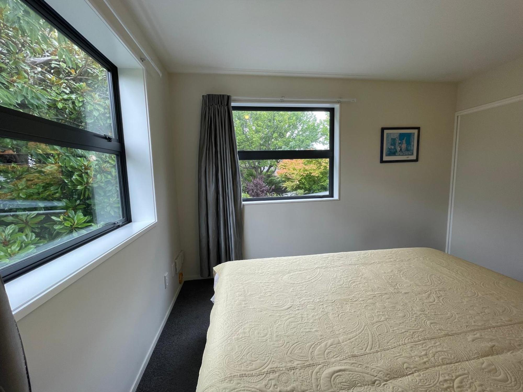 شقة Quiet, New, Sunny Cnzhouse On Upstairs Near Cbd كريستتشيرش المظهر الخارجي الصورة